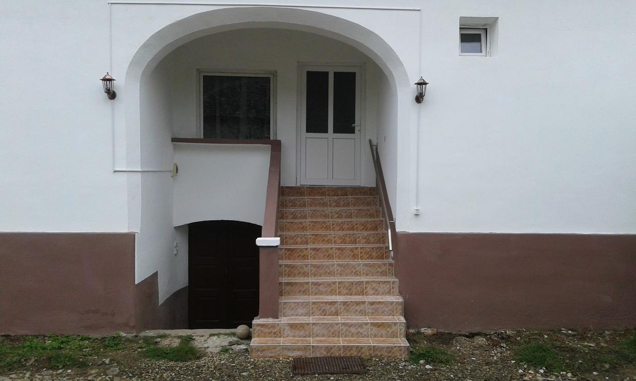 Casa din Barcut Guest House Exterior foto